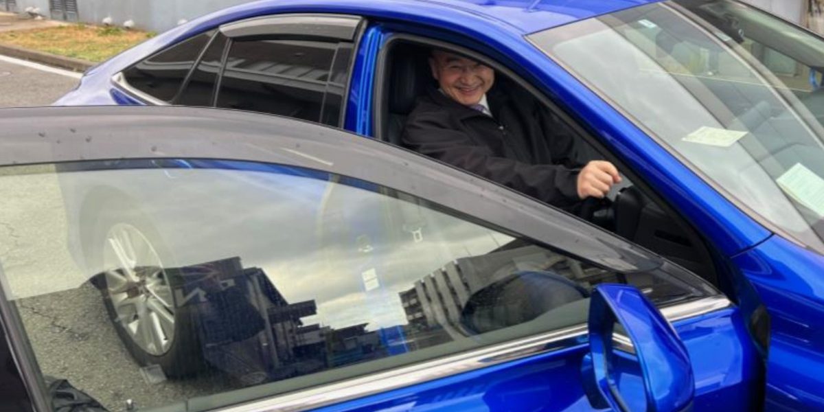 blue toyota car in kyushu